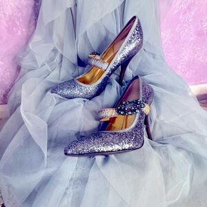 Hale Bob size 9 Scarlet blue, glittery pumps with a beautiful brooch fastener.